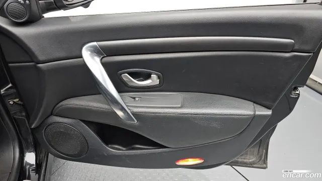 Renault SM7