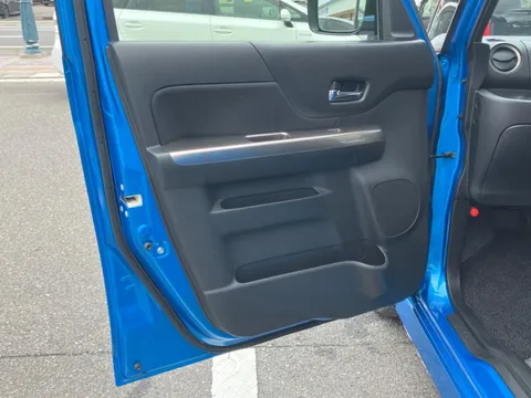 Suzuki Spacia Custom Z