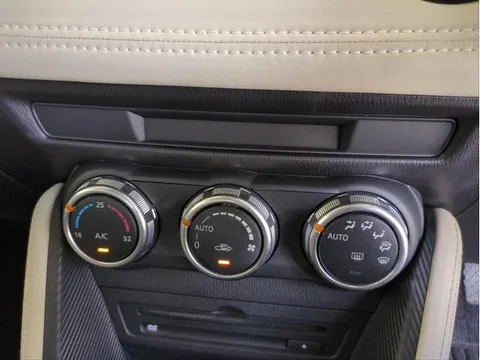 Mazda Mazda2 (Demio)
