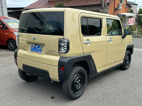 Daihatsu Taft