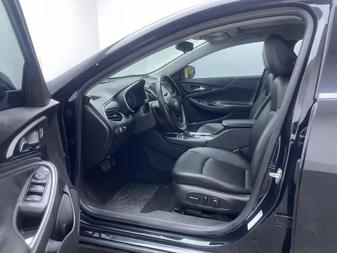 Chevrolet Malibu XL