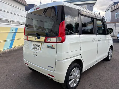 Suzuki Spacia