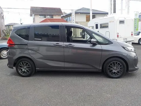 Honda Freed Plus