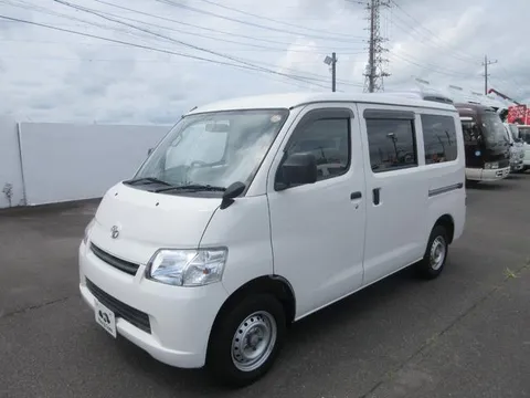 Toyota TownAce Van