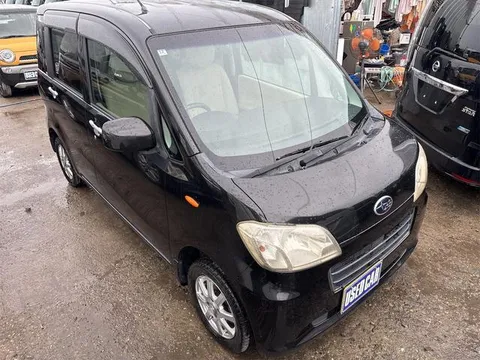 Subaru Lucra
