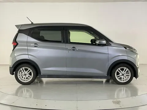 Mitsubishi eK X