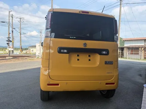 Suzuki Spacia Base