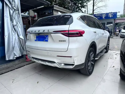 Haval F7