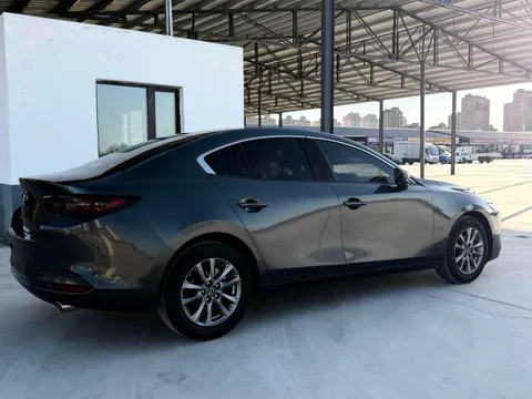Mazda Mazda 3