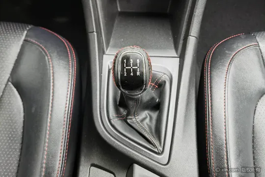 Chery Arrizo 5