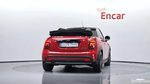 MINI Cooper Convertible