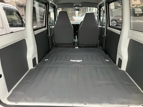 Mitsubishi Minicab Van