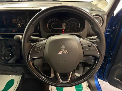 Mitsubishi eK Space Custom