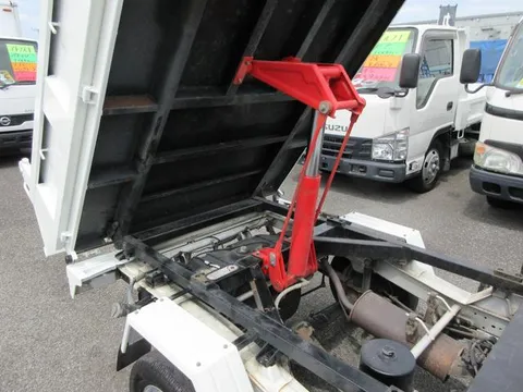 Mitsubishi Minicab Truck