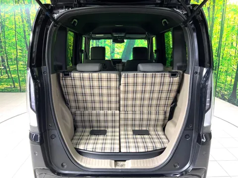 Honda N-BOX Joy