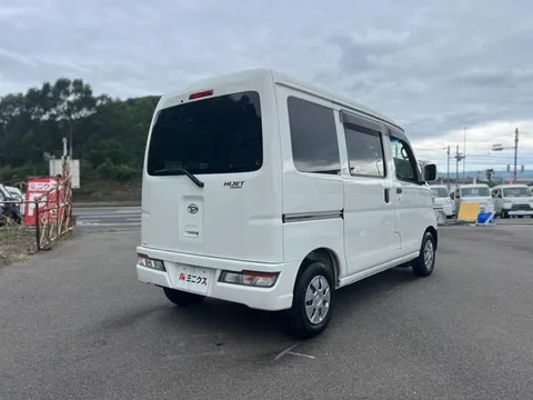 Daihatsu Hijet Cargo