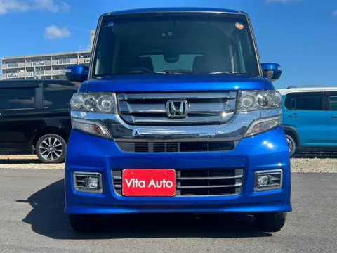 Honda N-BOX Custom