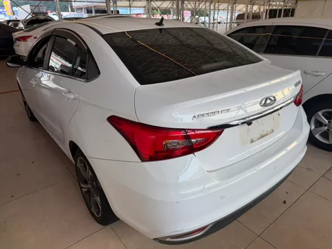 Chery Arrizo 5
