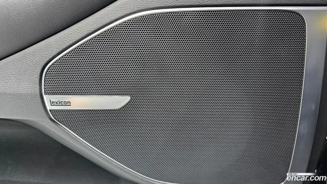 Genesis G90 (EQ900)