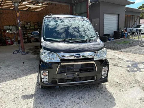 Subaru Lucra Custom