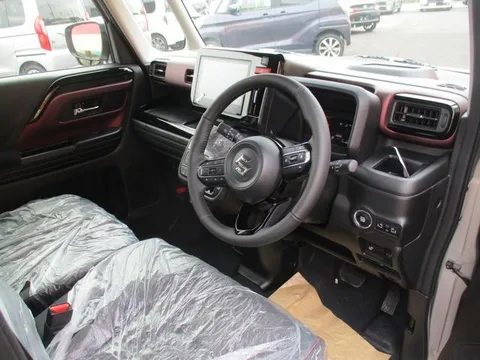 Suzuki Spacia Custom