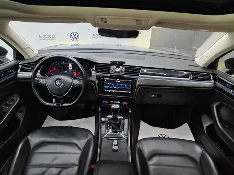 Volkswagen Phideon