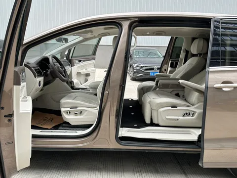 Volkswagen Viloran