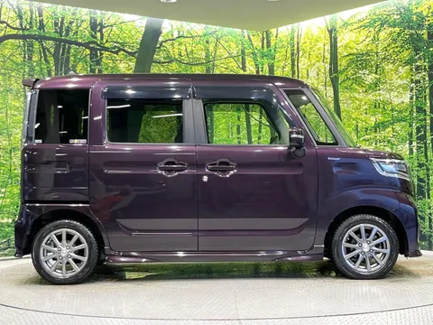 Suzuki Spacia Custom