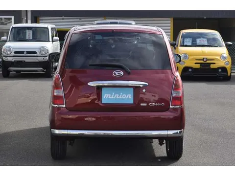 Daihatsu Mira Gino