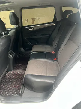 Honda Jade