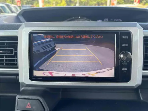 Toyota Pixis Mega