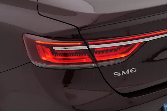 Renault Talisman (SM6)