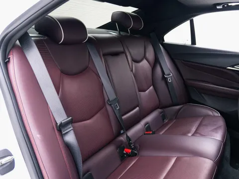 Cadillac CT4