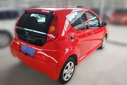 BYD F0