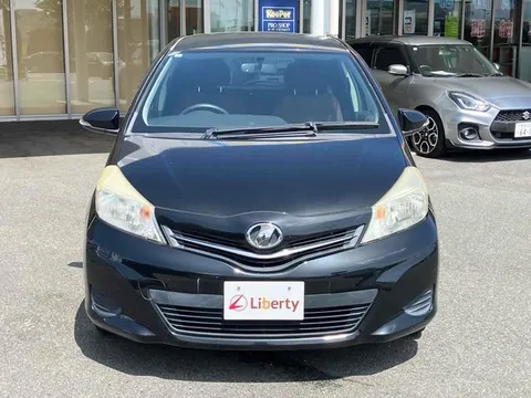 Toyota Yaris (Vitz)