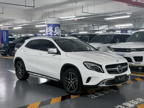 Mercedes-Benz Mercedes-Benz GLA