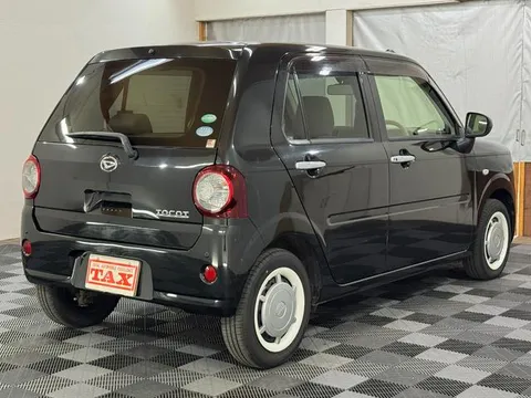 Daihatsu Mira Tocot