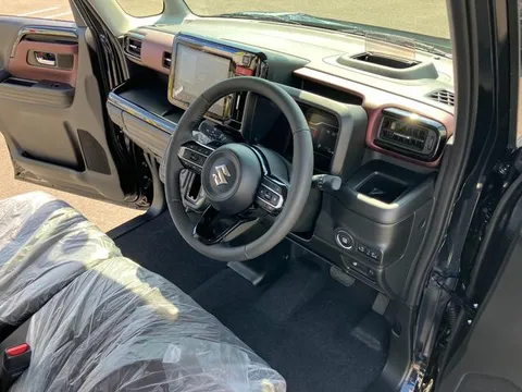 Suzuki Spacia