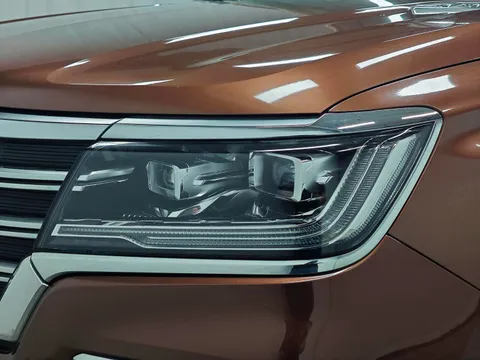 Roewe RX8