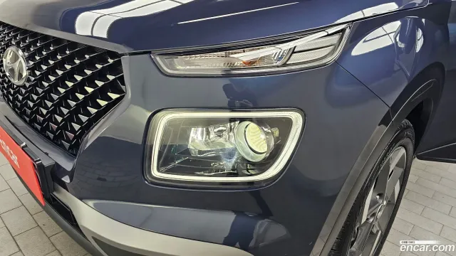 Hyundai Venue