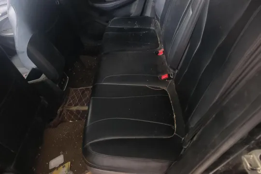 Roewe i5
