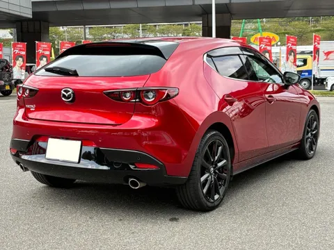 Mazda MAZDA3 Fastback