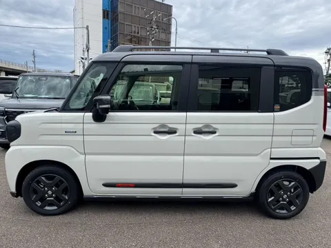 Suzuki Spacia Gear