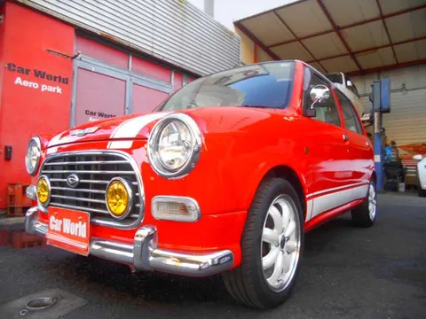 Daihatsu Mira Gino