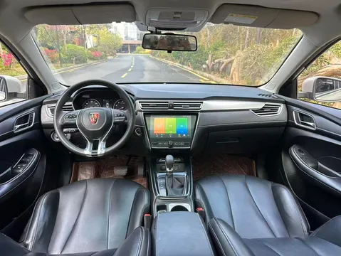 Roewe i5