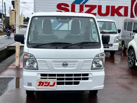 Nissan Clipper Truck