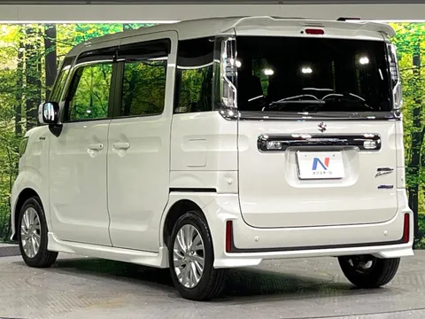 Suzuki Spacia Custom