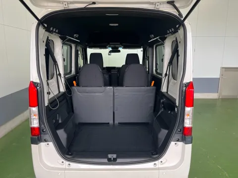 Honda N-VAN Plus Style