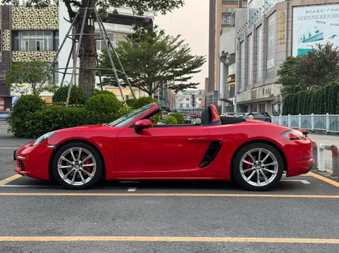 Porsche 718