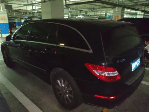 Mercedes-Benz R-Class